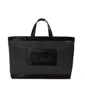 NEW Victoria secret tote bag perfect for everyday use and travel
